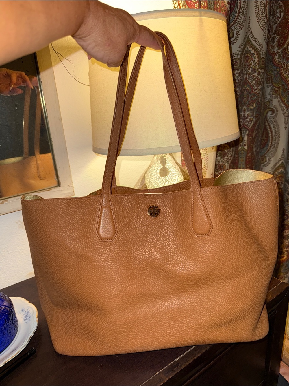 TORY BURCH TAN LEATHER TOTE